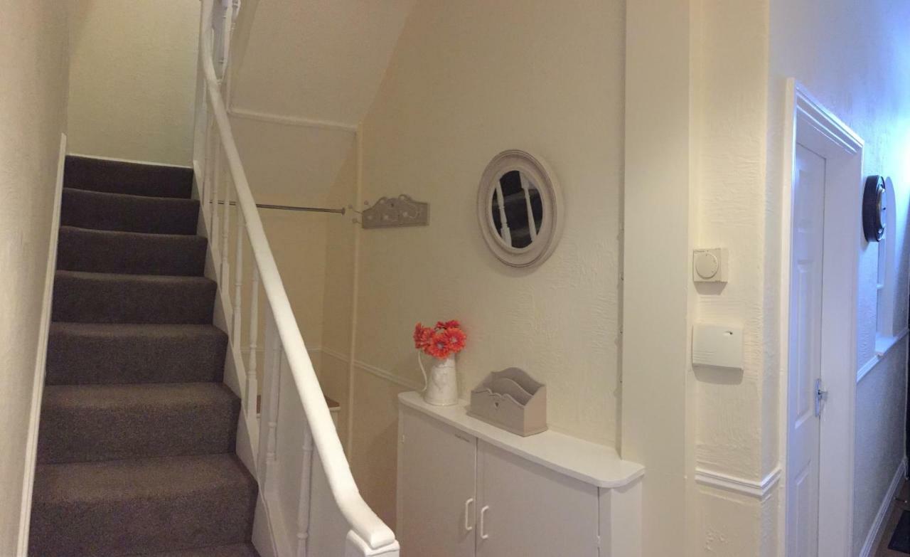 Browns Holiday Cottage Filey Εξωτερικό φωτογραφία