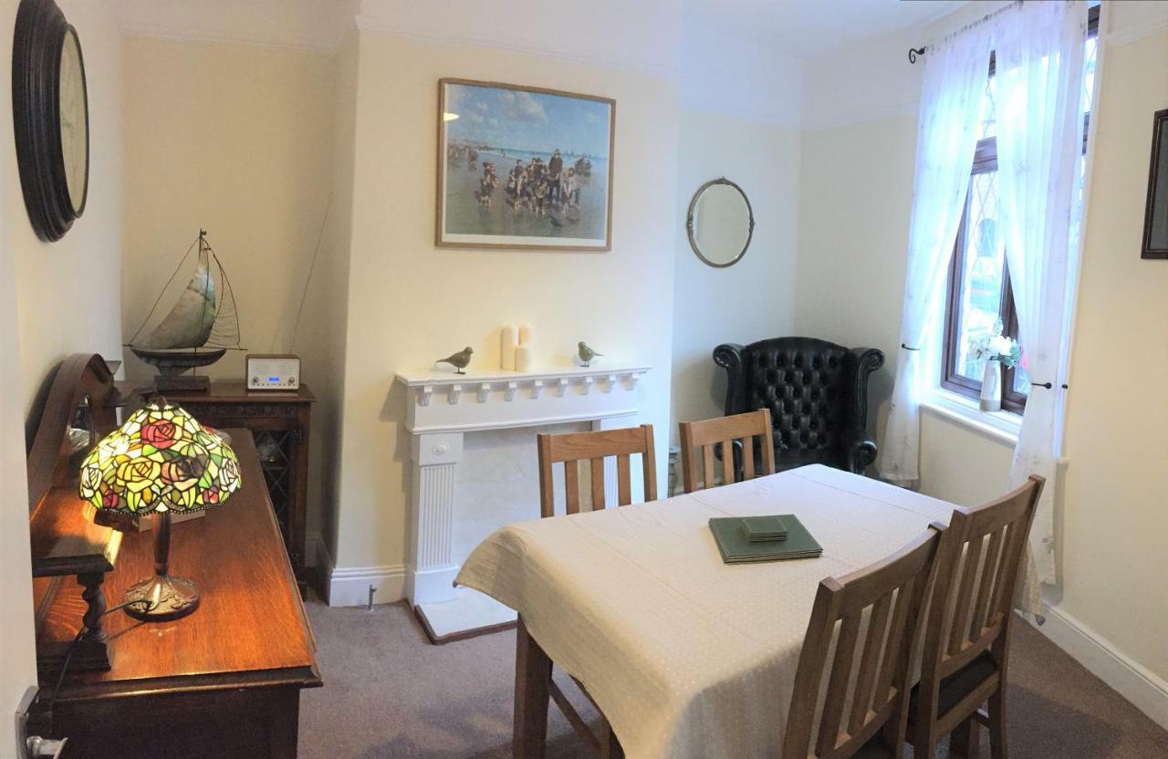 Browns Holiday Cottage Filey Εξωτερικό φωτογραφία